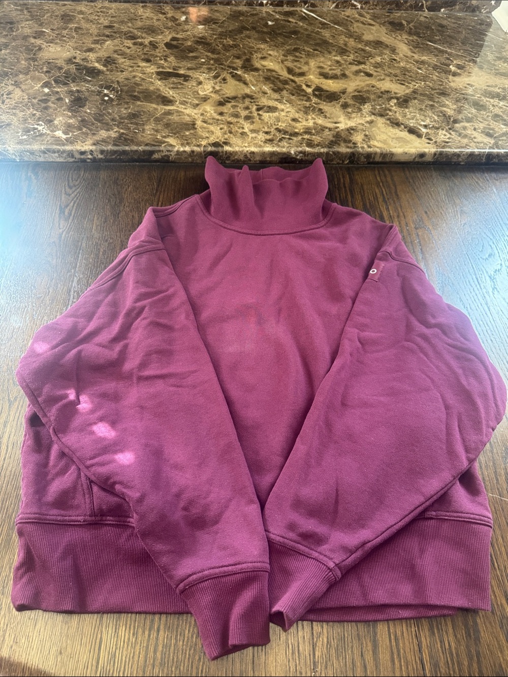 Alo Women’s Plum Turtleneck Pullover Sweater